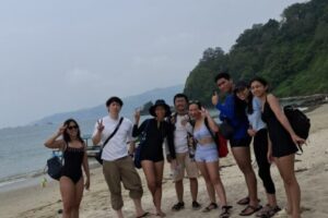 Galeri Open Trip Geopark Ciletuh (3) Galeri Open Trip Geopark Ciletuh (3)