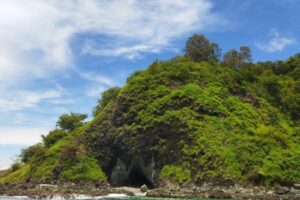 Galeri Open Trip Geopark Ciletuh (7) Galeri Open Trip Geopark Ciletuh (7)